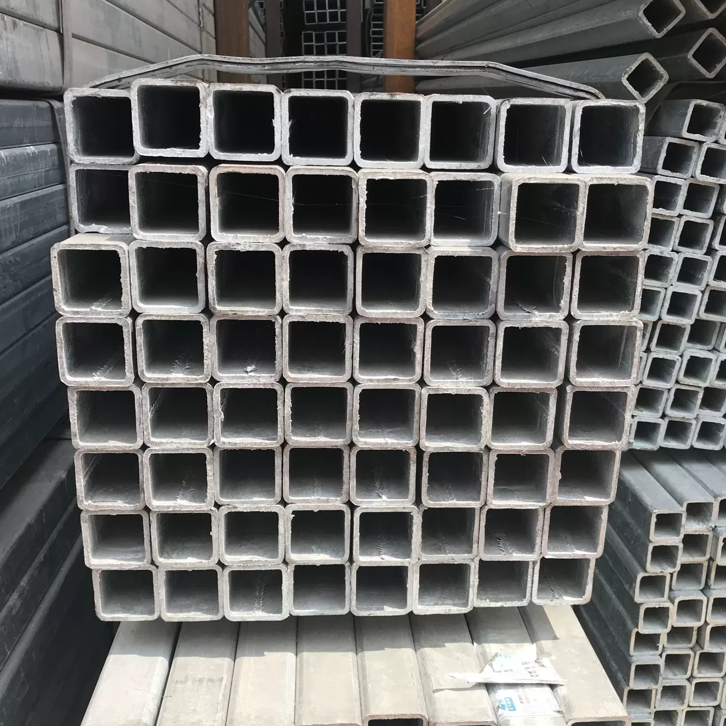 热镀锌方管40x40x3幕墙方钢通q235b正大华岐钢管佛山热浸镀锌方通-淘宝网
