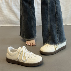 White Retro Thick-Soled German Training Shoes for Women, 2025 Autumn New Versatile White Casual Shoes, Casual Sneakers, Sports Board Shoes