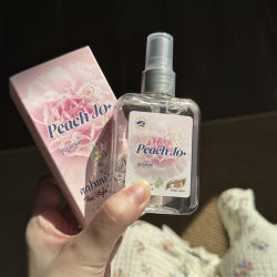 Big Breasts~~ Thai Black Peony Almond Milk Fragrance Aromatherapy Spray Perfume Long-Lasting Fragrance Fresh Clothing