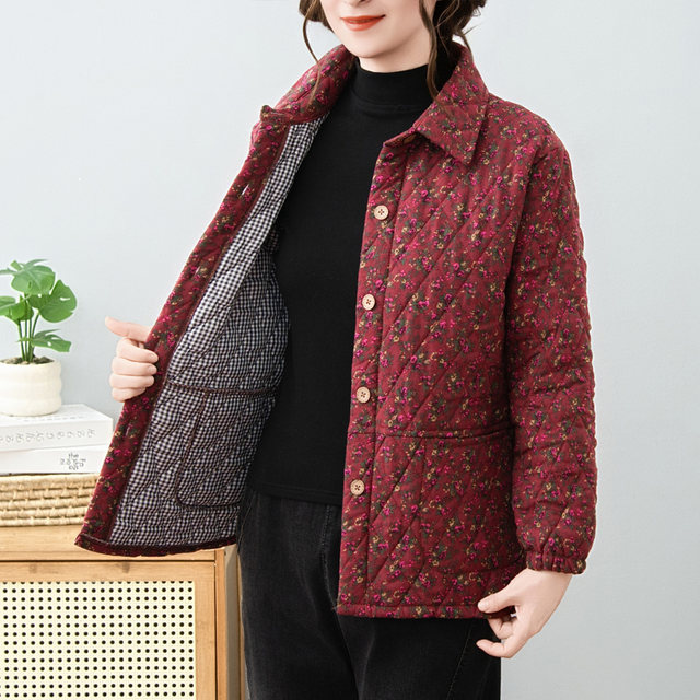 Middle-aged and elderly women's thin floral cotton-padded clothes for autumn and winter new warm cotton-padded shirts, jackets, cotton clothes, mother's cotton-padded jackets
