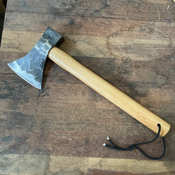 Forged Track Steel Outdoor Household Axe for Chopping Firewood, Cutting Trees, Multi-Purpose Axe for Chopping Bones, Woodworking, Camping Small Axe