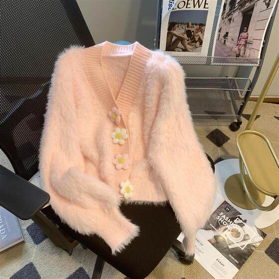 Three-dimensional flowers, gentle and milky 2024 soft glutinous sweater for women in autumn and winter design imitation mink vintage knitted cardigan jacket