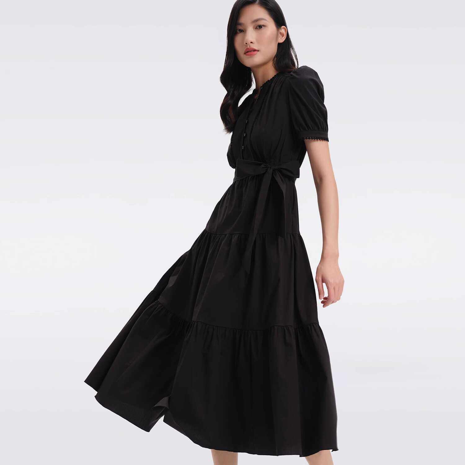 DVF Purchases Black Short sleeved Waisted Slimming And Elegant Holiday dvf-purchases-black-short-sleeved-waisted-slimming-and-elegant-holiday