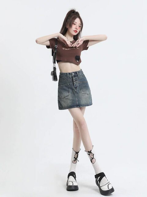 Anti-exposure high-waist denim skirt for women in summer thin Hong Kong-style hot girl slim straight A-line hip short skirt