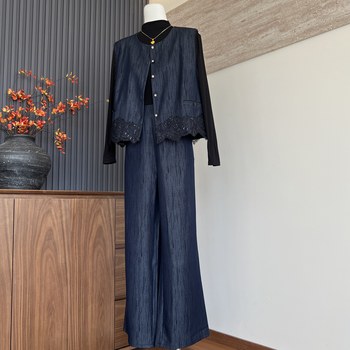 New spring and autumn fashionable three-piece mother's clothing set