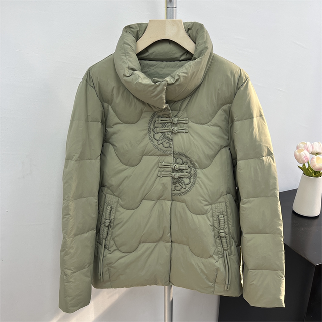 2025 new mother winter jacket new Chinese style white duck down cotton jacket middle-aged and elderly women's windproof and warm down jacket
