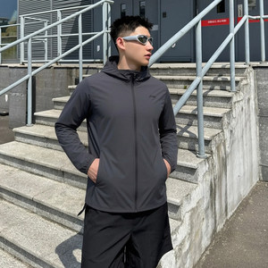 
Li Ning Men's Sun Protection Clothing 2026 Summer New Anti-UV Ice Feel Breathable Sweat-Absorbent Sports Running Skin Clothing