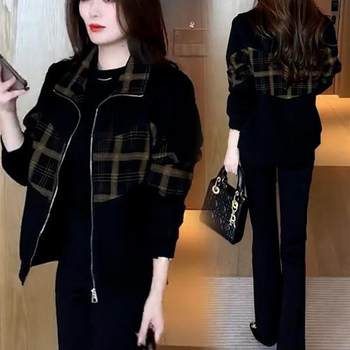 
Casual plaid short coat for women 2025 spring and autumn new style loose small versatile jacket top mom wear