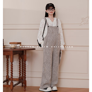 
Maodan [Coastal Highway] Nana's pregnancy outfit maternity wear autumn and winter lace long-sleeved overalls suit