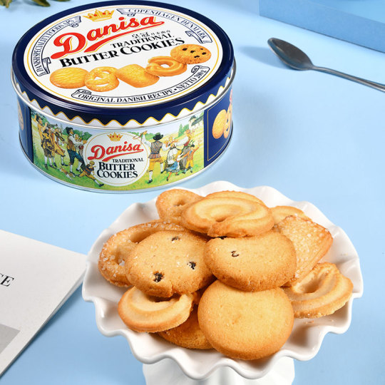 クッキー① 焦がしバターの苺ワッフルクッキー – MDホールディングス