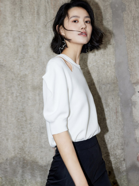 Zhimei Rihe cool feeling Laiser hollow knitted top for women five-point ...