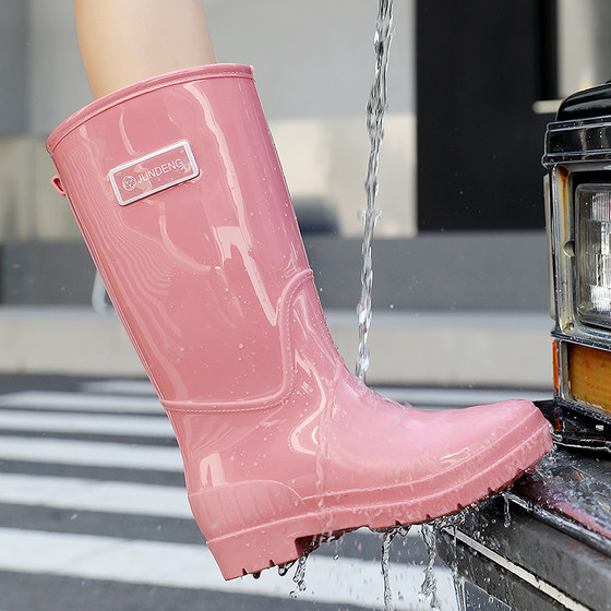 New rain boots Women's high rain boots in water boots, water boots, water shoes, velvet non -slip rubber shoes, fashion high -tech rain boots