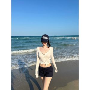 
POET WONG [all-match shorts] summer pants, just the right fit and slimming, versatile and good fit
