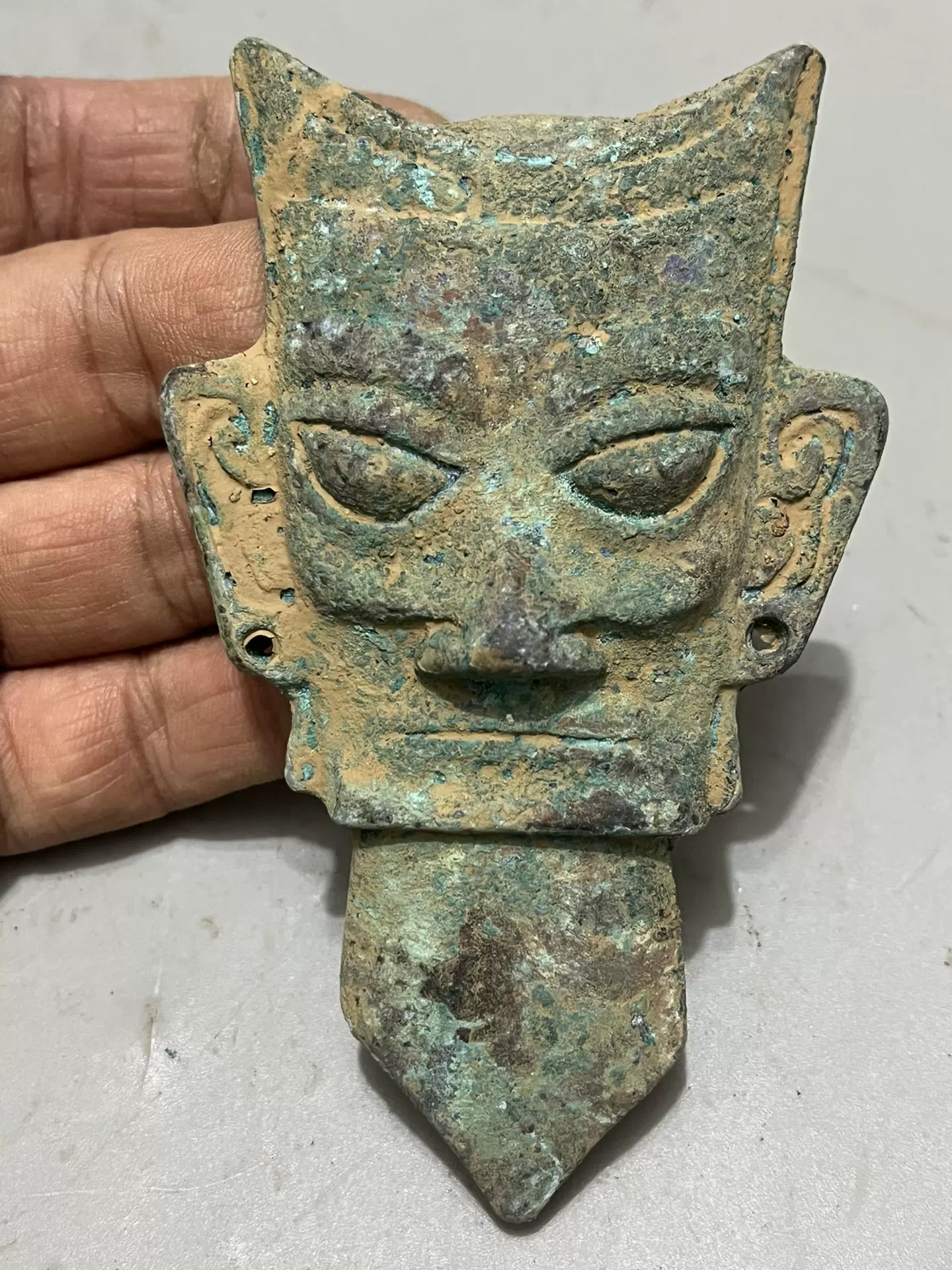 ♥弌翁作 　銅製　薄端 　８．３ｋｇ　骨董　古玩 古玩杂项铜器收藏复古圆形青铜镜带手柄铜镜家居铜镜摆件
