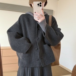 
Fashionable and exquisite short woolen coat in the words 2025 new winter Korean style loose slimming age-reducing tops and jackets for women