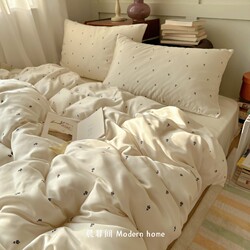 ins Ice Silk Bedding Four-Piece Set 2026 New Summer Cool and Silky Naked Sleep Bed Sheet Duvet Cover Dormitory Three-Piece Set 4