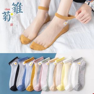 Internet celebrity socks for women Korean style short stockings for women summer thin crystal socks shallow mouth boat socks for women small daisies