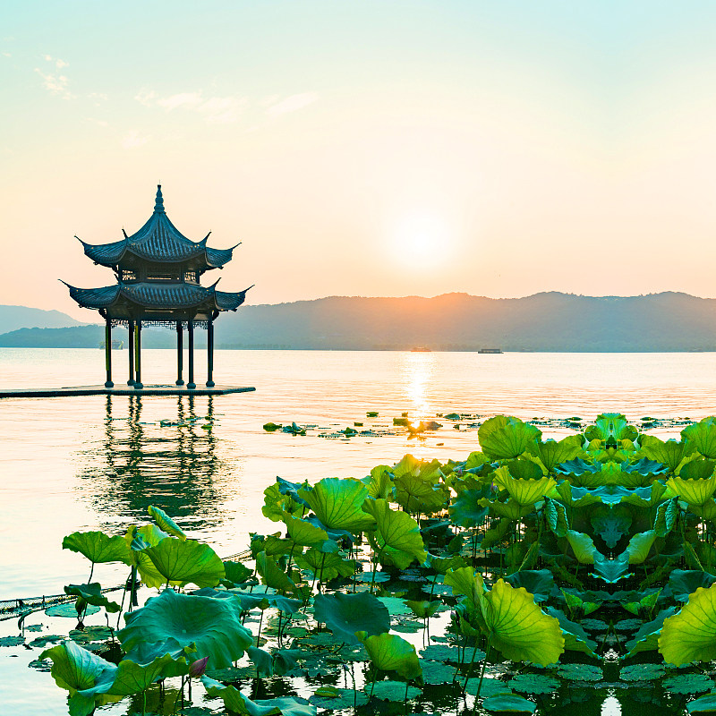 【精致宁苏一地25人团】南京+苏州+周庄+拙政园5日4晚五钻酒店