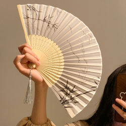New Chinese-Style Antique Bamboo Folding Fan, Lightweight for Summer, Suitable for Cheongsam and Hanfu, Portable, Traditional Chinese Dance Folding Fan for Women