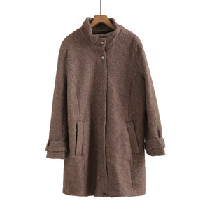
Stand-up collar windproof model ~ 25 autumn and winter new mid-length loose wool coat for women silhouette woolen jacket thickened