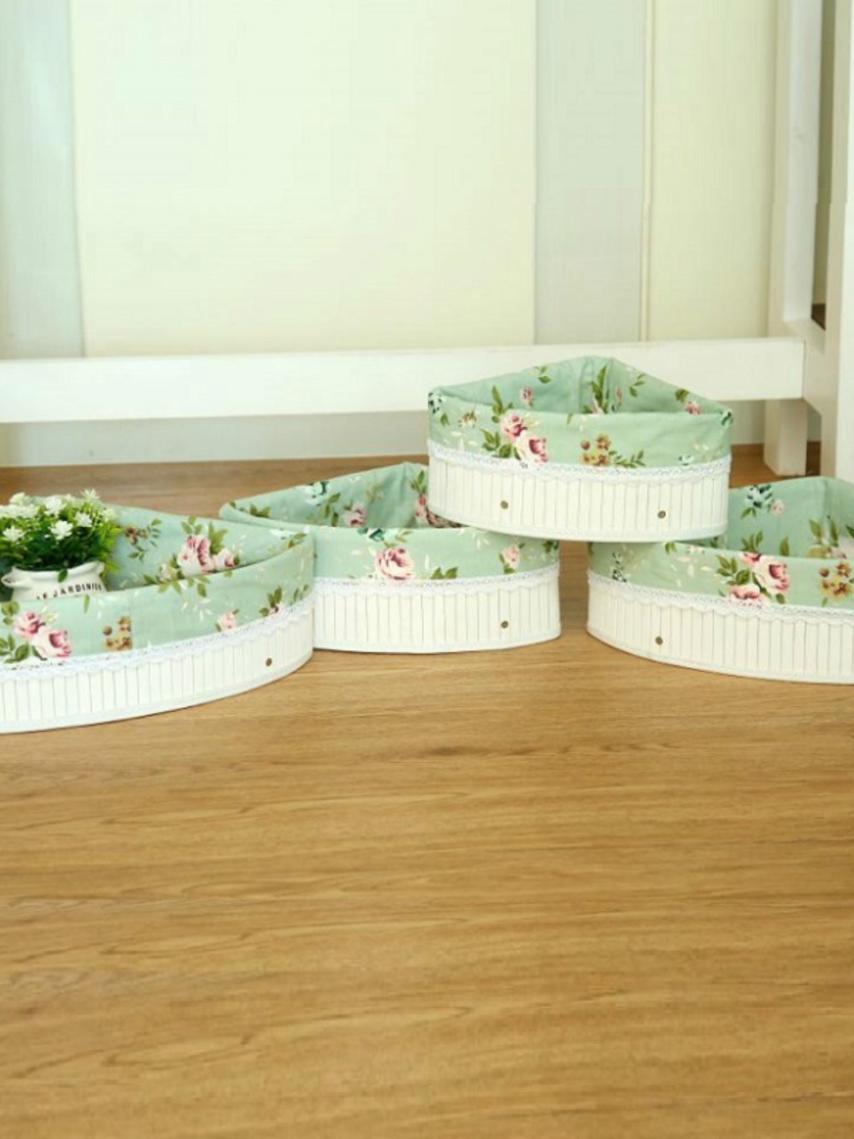 ラタン製 3段収納バスケット ラタン三角収納バスケット - Shangya Home Furnishing