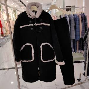 
Han Menglian winter couple's pajamas, quilted jackets, fashionable high collar, thickened teddy velvet, warm and extended home clothes for men