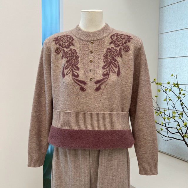 Winter elderly people's velvet thickened knitted sweater pullover loose and warm middle-aged and elderly mother's all-in-one velvet top