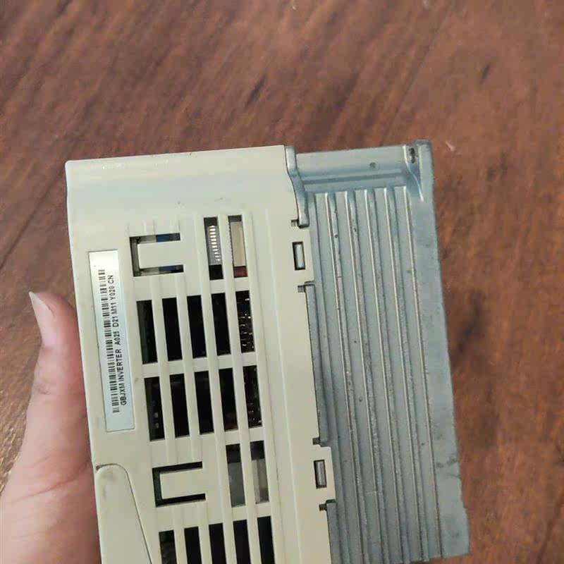 (议价)JSCC精研变频器 A025 220V 0.25KW[议价]-淘宝网
