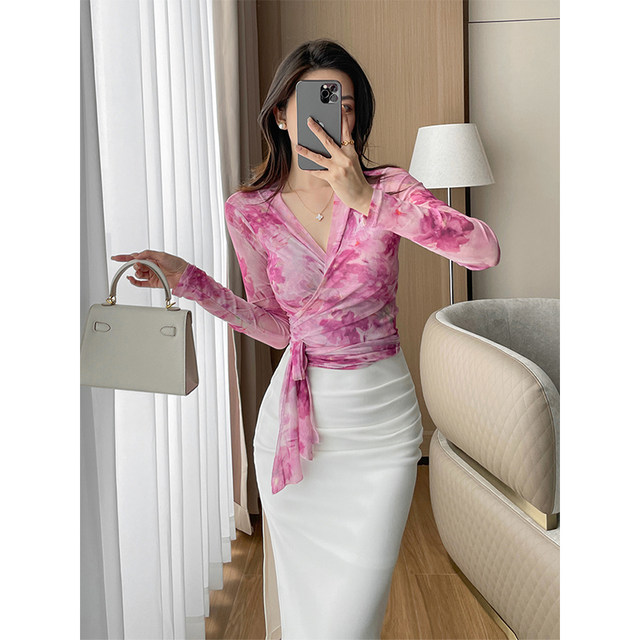 Pink and purple printed top for women in summer new fashion style feminine versatile mesh V-neck strap shirt for women