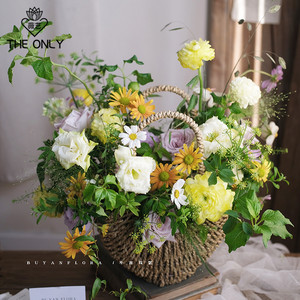 Weiyi Moon Flower basket editor Korean flower arrangement basket Dragon Boat Festival flower art packaging material Flower handburn products
