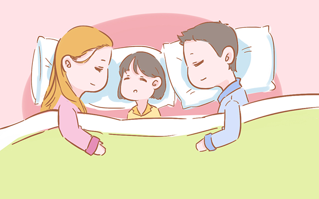 孩子超过2岁，最好和家长分床睡