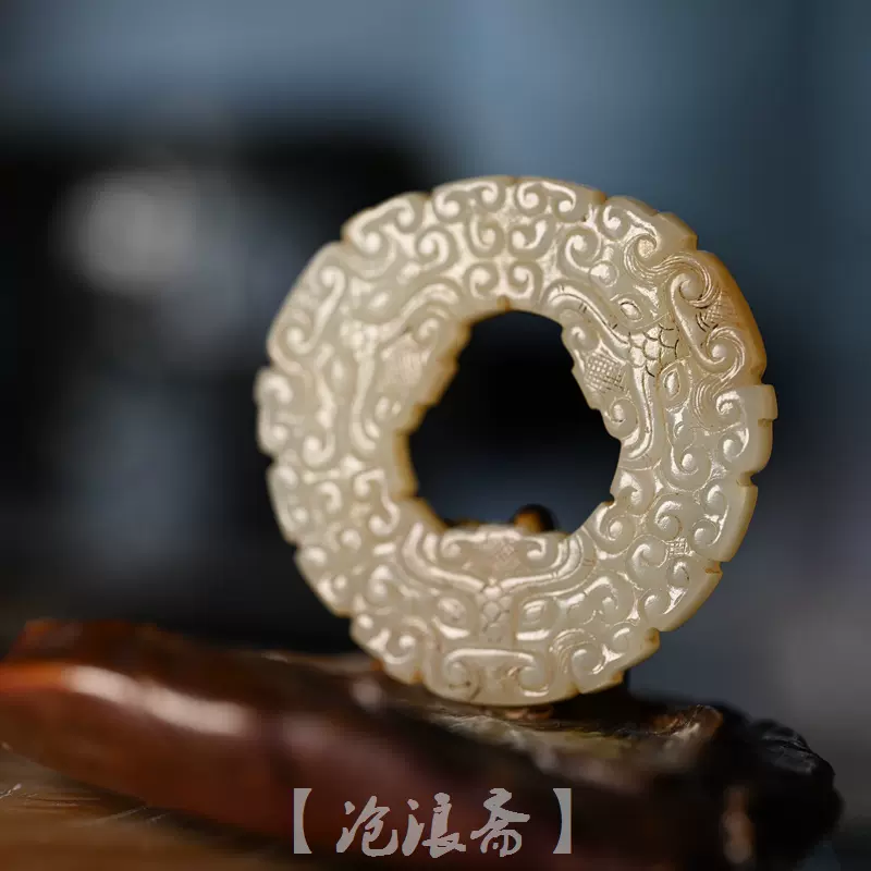 古玉/老玉战国汉代和田玉籽料游丝龙玉龙玉佩浮雕龙纹