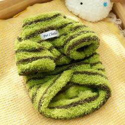 Autumn and Winter Fleece-Lined Pet Clothes for Cats and Dogs, Small Dog Warm Home Clothes, Long-Sleeved Round-Neck Striped Shirt with Leash Attachment