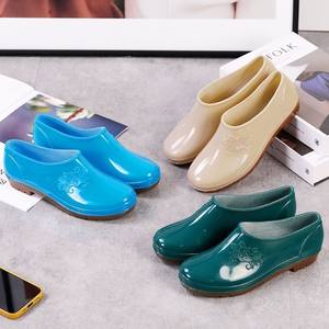 Rain -shoe waterproof shoes Rain boots, rubber shoes, fashion water boots, female adult kitchen car washing work anti -skid short tube summer
