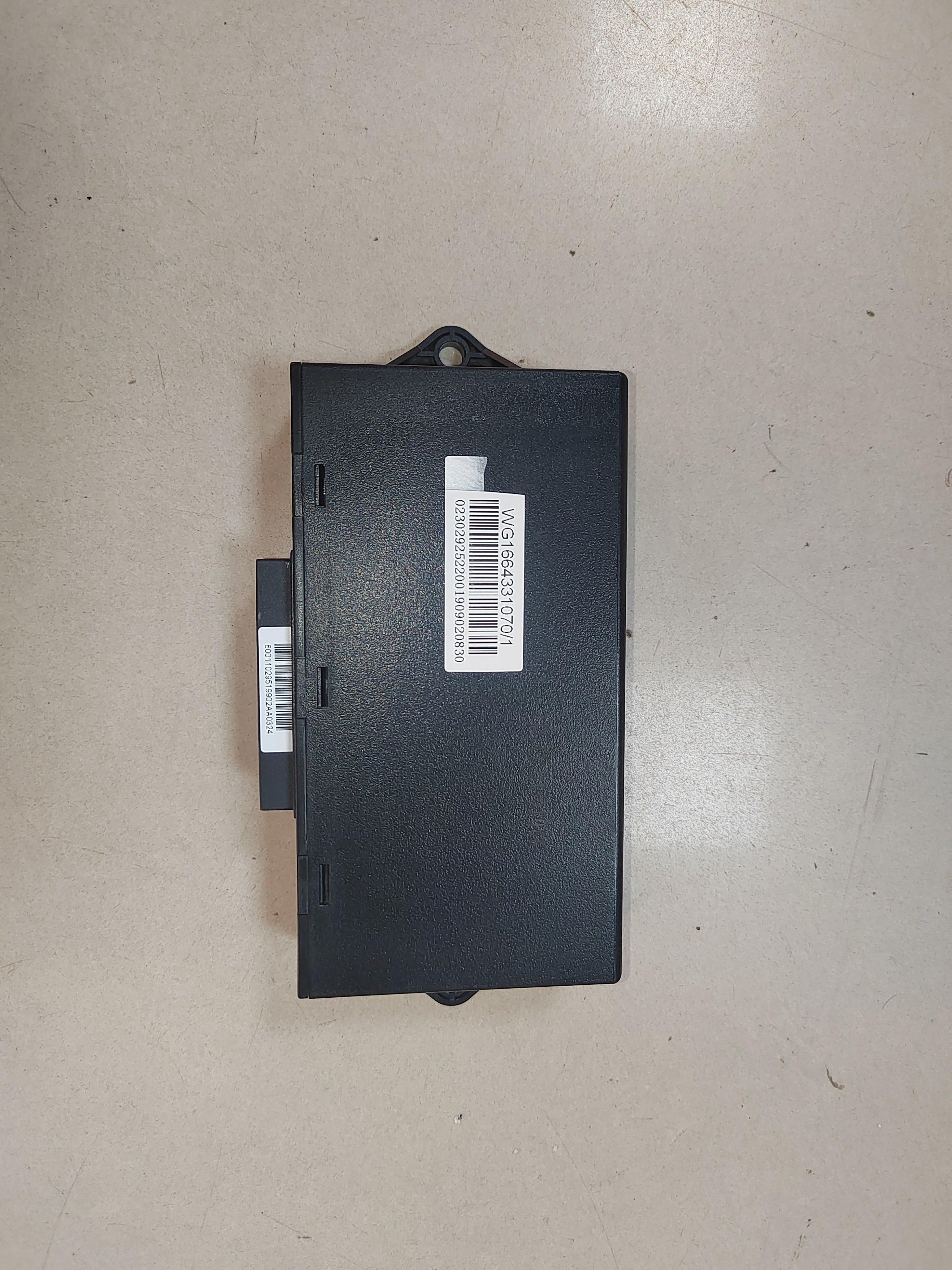 Sinotruk Howo Haohan Shande Cajin Prince Door Controller Window Lift Module