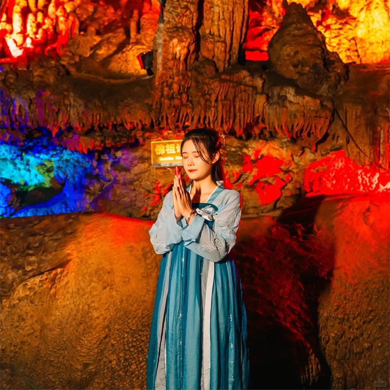 桂林旅游阳朔一日跟团游兴坪古镇游船遇龙河十里画廊银子岩纯玩