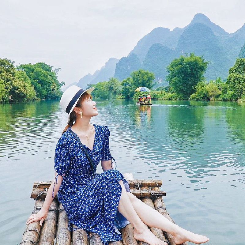 桂林旅游二日游私家小团遇龙河竹筏漓江游船竹筏包车纯玩2天1晚