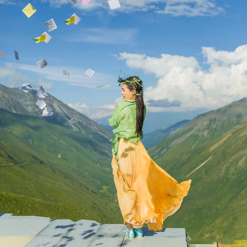 四川成都到稻城亚丁7天6晚鱼子西川西跟团旅游四姑娘山纯玩包车游