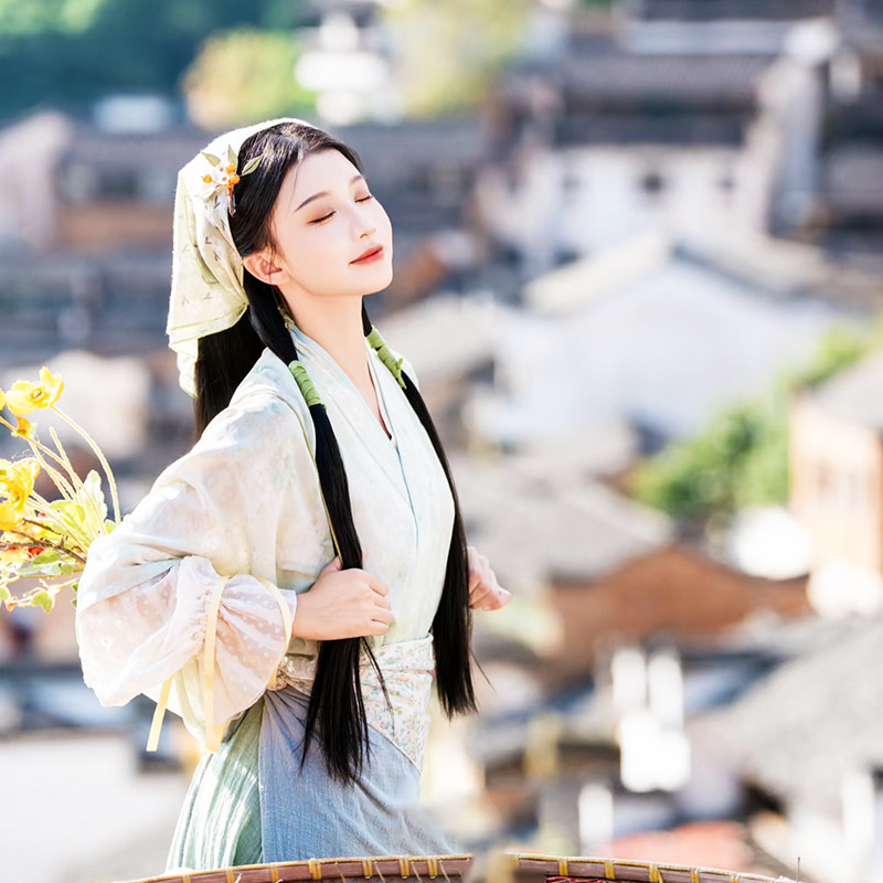 【含机票】江西旅游南昌庐山景德镇婺源篁岭鄱阳湖4天3晚跟团游