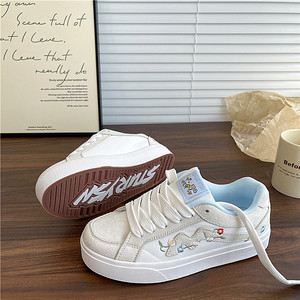 Yishunao fresh small floral sneakers for women ins trend 2025 winter new canvas shoes versatile sports casual shoes