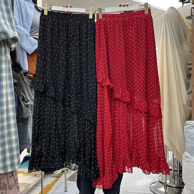 Retro polka dot chiffon ruffled skirt for women 2025 spring and summer new draped slim side slit A-line long skirt