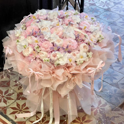 Preserved Flower Mixed Rose Bouquet for Women, Gift for Girlfriend or Best Friend, Artificial Soap Flower Bouquet, High-End Birthday Gift