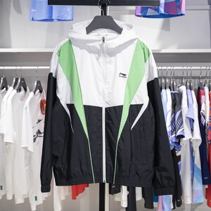Li Ning sports trench coat 2024 Spring sports trend men's anti -water pouring water loose hooded jacket AFDU033
