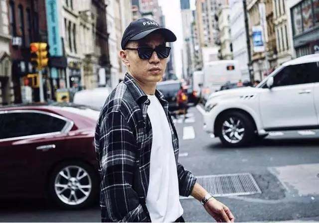 原来男生塞衣角可以那么帅,气质加分