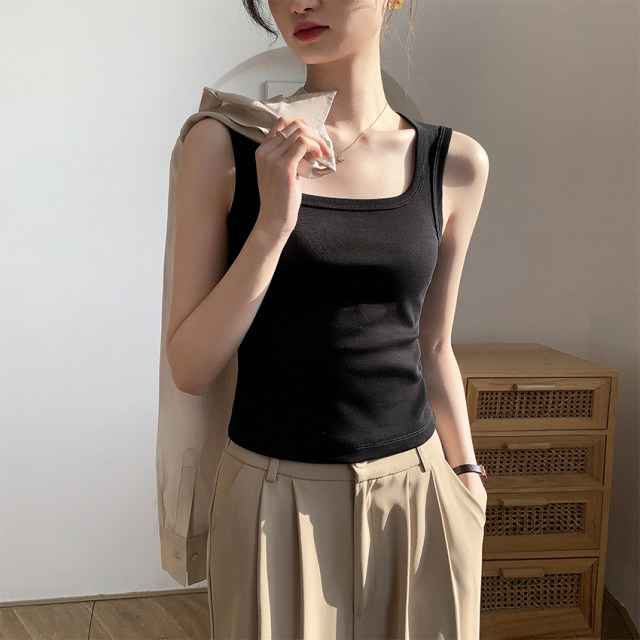 Black square collar suspender vest for women 2025 new summer wear wide shoulder straps cotton bottom sleeveless top