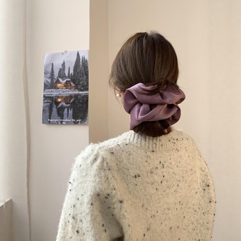 
Satin scrunchie low balls only 0 times and countless times