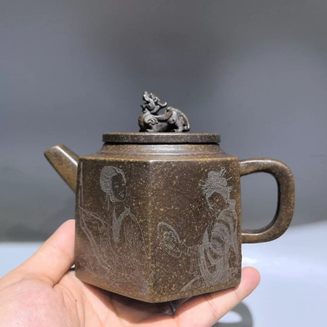 正統宜興紫砂（四大美女）の手作り茶缶 正統宜興紫砂（四大美女）の手作り茶缶