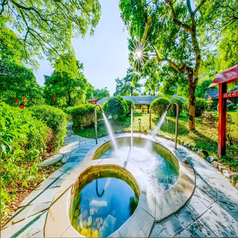 清远佛冈森波拉松鼠酒店直通车2日游含1正1早餐+嬉水乐园奇妙世界