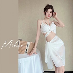 
Beautiful bikini swimsuit women's 2025 new pure and high-end feeling, big and small breasts gathered sexy split three-piece set