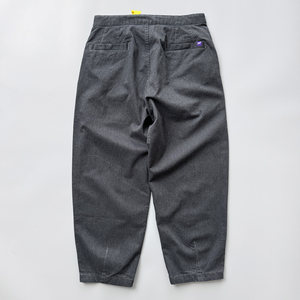 
5377 spring, autumn and winter 9-point pants are here. Japanese purple label version, loose wide-leg tapered Coul Harem radish pants.